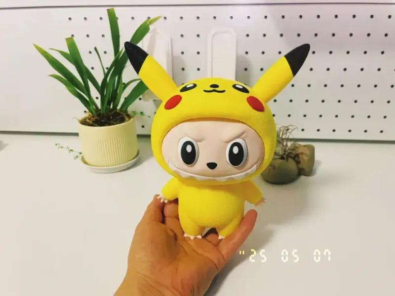 Pikachu+Labubu宝可梦中第一只拉布布(NO AMS)