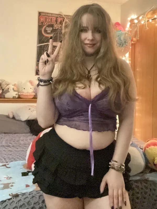 Assorted Clip and Pic Randomness 💜