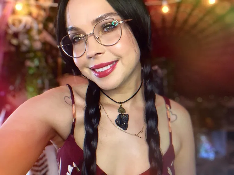𝒷𝑒𝒽𝒾𝓃𝒹 𝓉𝒽𝑒 𝓈𝒸𝑒𝓃𝑒𝓈 𝓊𝓅𝒹𝒶𝓉𝑒 🖤