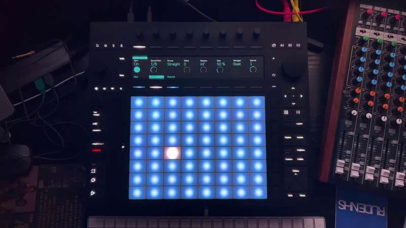 Push 3 Standalone Livestream