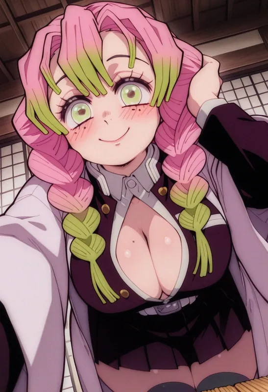 Kanroji Mitsuri (Demon Slayer)